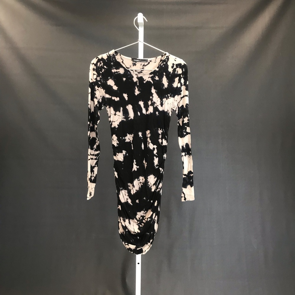 Long sleeve dress
